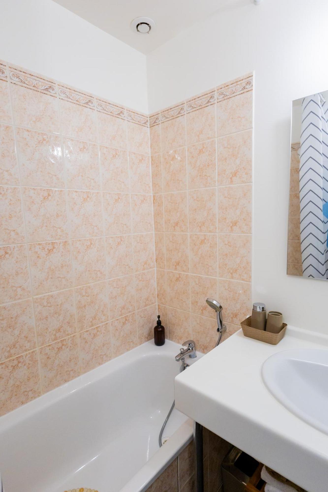 Appartement Jelyad Angelus Proche Disney Chanteloup-en-Brie Luaran gambar